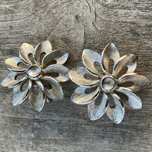 Trifari Crown Clip On Silvertone Flower Earring